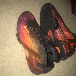 Nike Hyper Flight Galaxy Size 11 👻